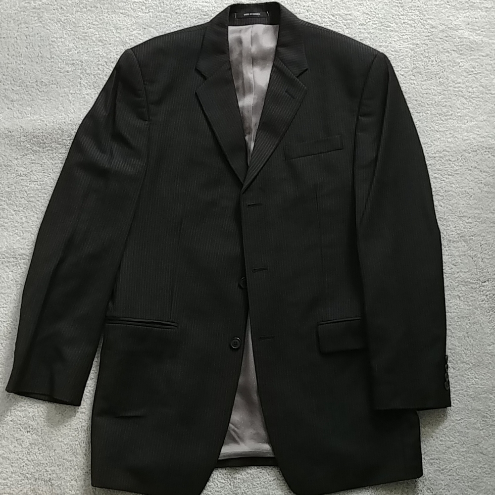 2 piece suit. 3 button jacket
